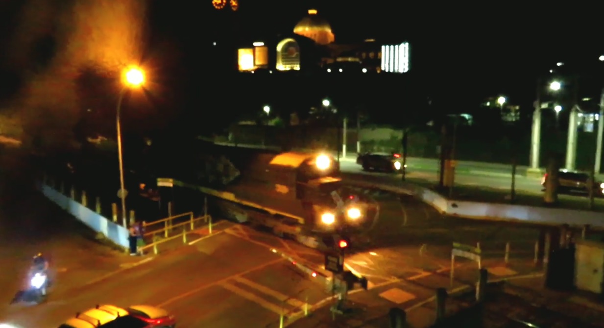 Mulher é atropelada por trem em Aparecida e perde o braço