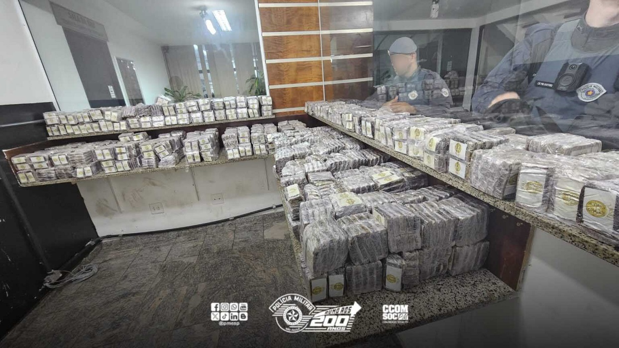 PM apreende 4 mil tabletes de maconha que seriam vendidos no Vale do Paraíba