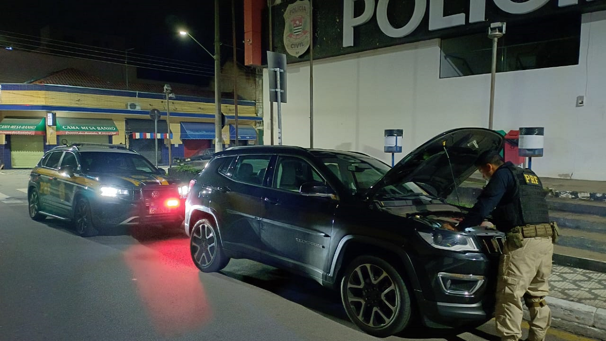 Em menos de 24h a PRF apreende dois carros clonados na Via Dutra, um deles avaliado em mais de R$ 200 mil
