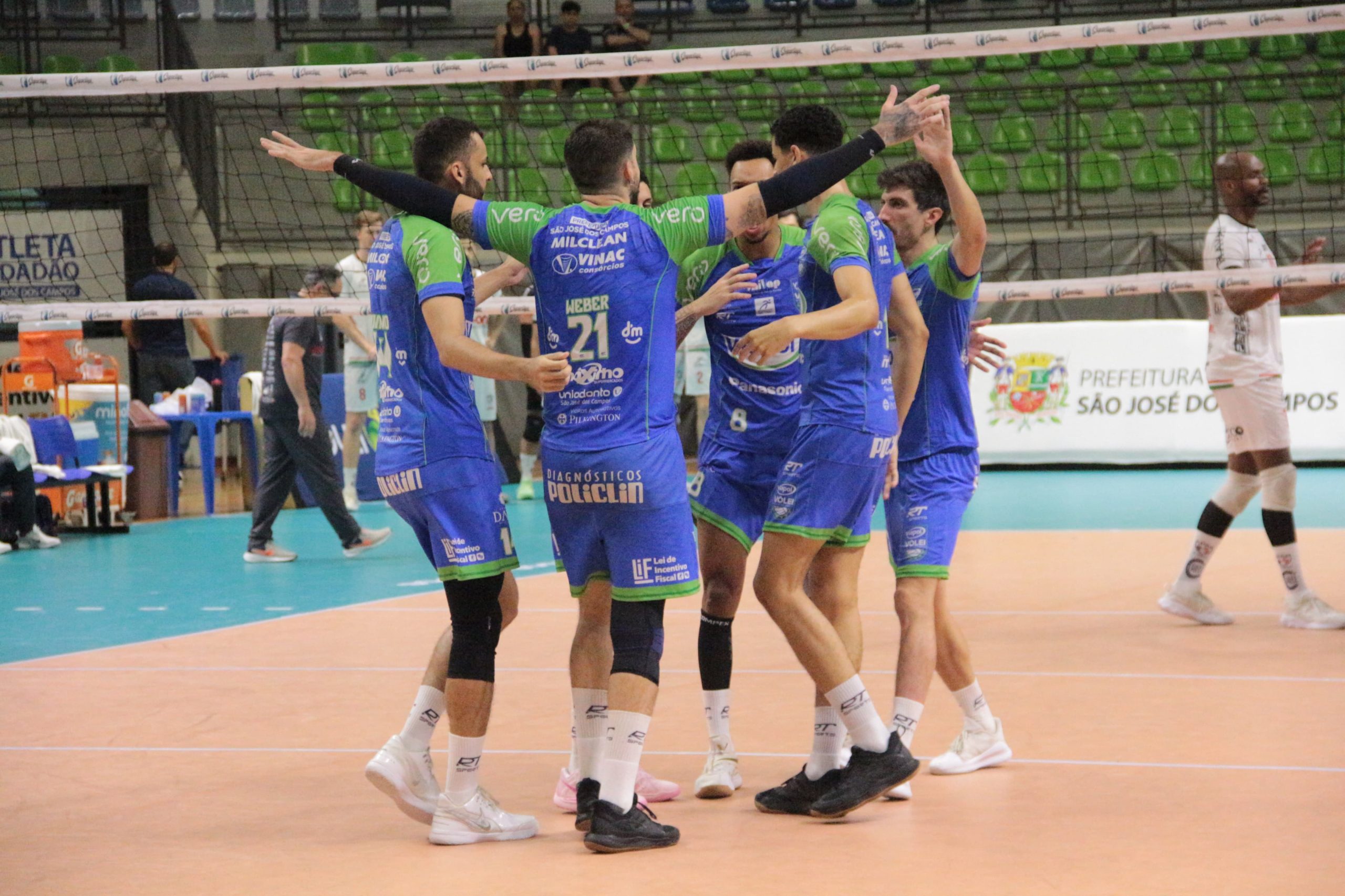Jogadores do Vôlei São José ainda acreditam em uma possível classificação para a Copa Brasil