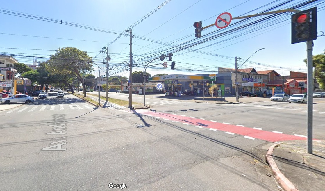 Radar da Avenida Andromeda, próximo à avenida Iguape na zona sul de São José dos Campos