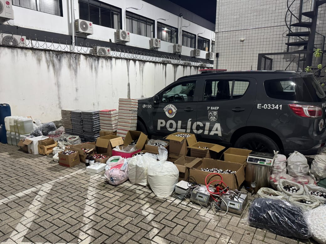 Laboratório clandestino de anabolizantes em Pindamonhangaba