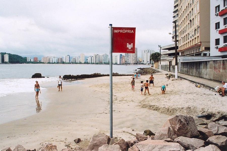 Governo recomenda a banhistas para evitar banho de mar após fortes chuvas