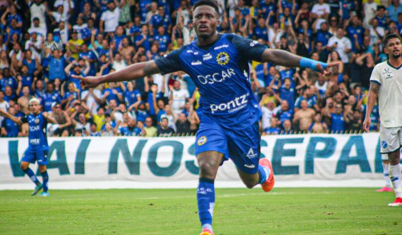 Cristiano Robert foi um dos destaques do Clássico do Vale N°70