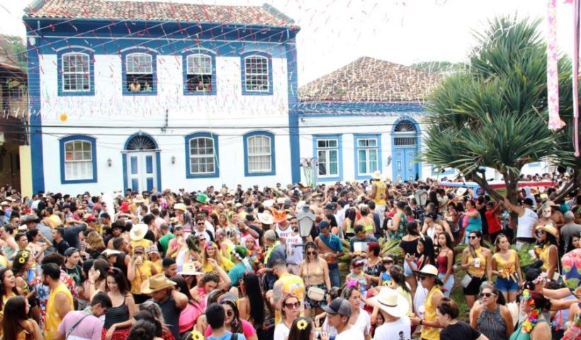 Paraibuna une folia e tradição com Carnaval e Pamonhada beneficente