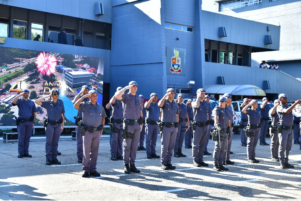 Celebração de aniversário do CPI 1 reúne autoridades em São José dos Campos