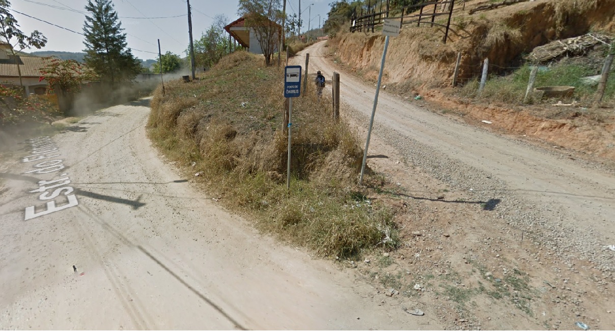 Irmãos morrem em acidente de moto na Estrada do Florindo, em São José dos Campos