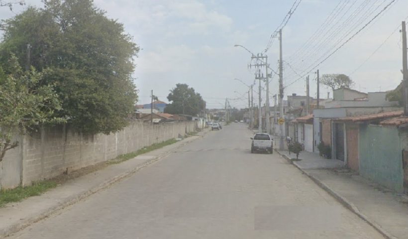 Ataque a tiros na madrugada mata mulher de 36 anos e deixa outros três feridos em Lorena