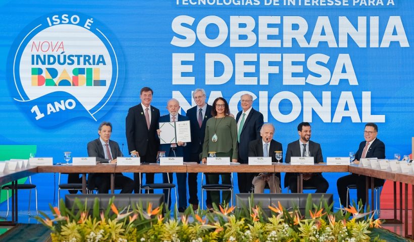 Embraer anuncia R$ 20 bilhões em investimentos no Brasil até 2030