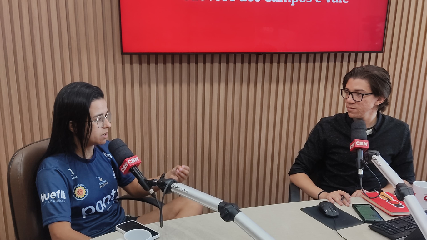 Ana Diniz durante entrevista ao programa CBN Vale Esportes desta terça-feira (25)