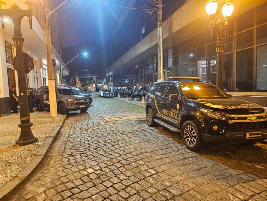 Quadrilha de tráfico internacional é alvo da PF em Caraguá