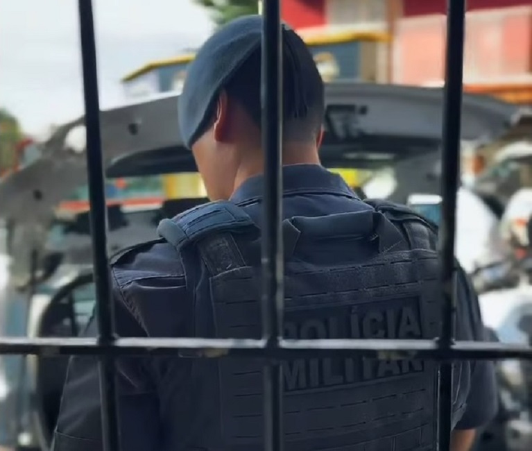 Polícia Militar e Prefeitura interditam adega irregular em São José dos Campos