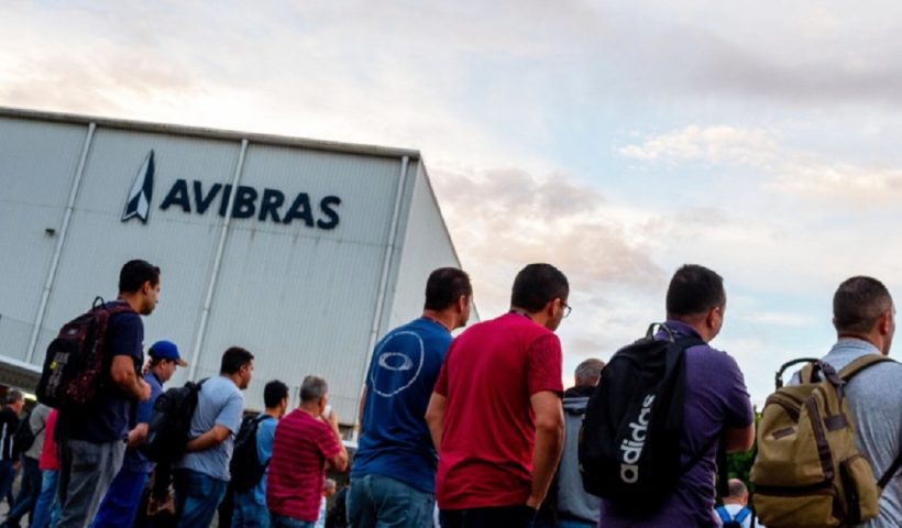 Dívida leva Justiça a bloquear ações do proprietário da Avibras