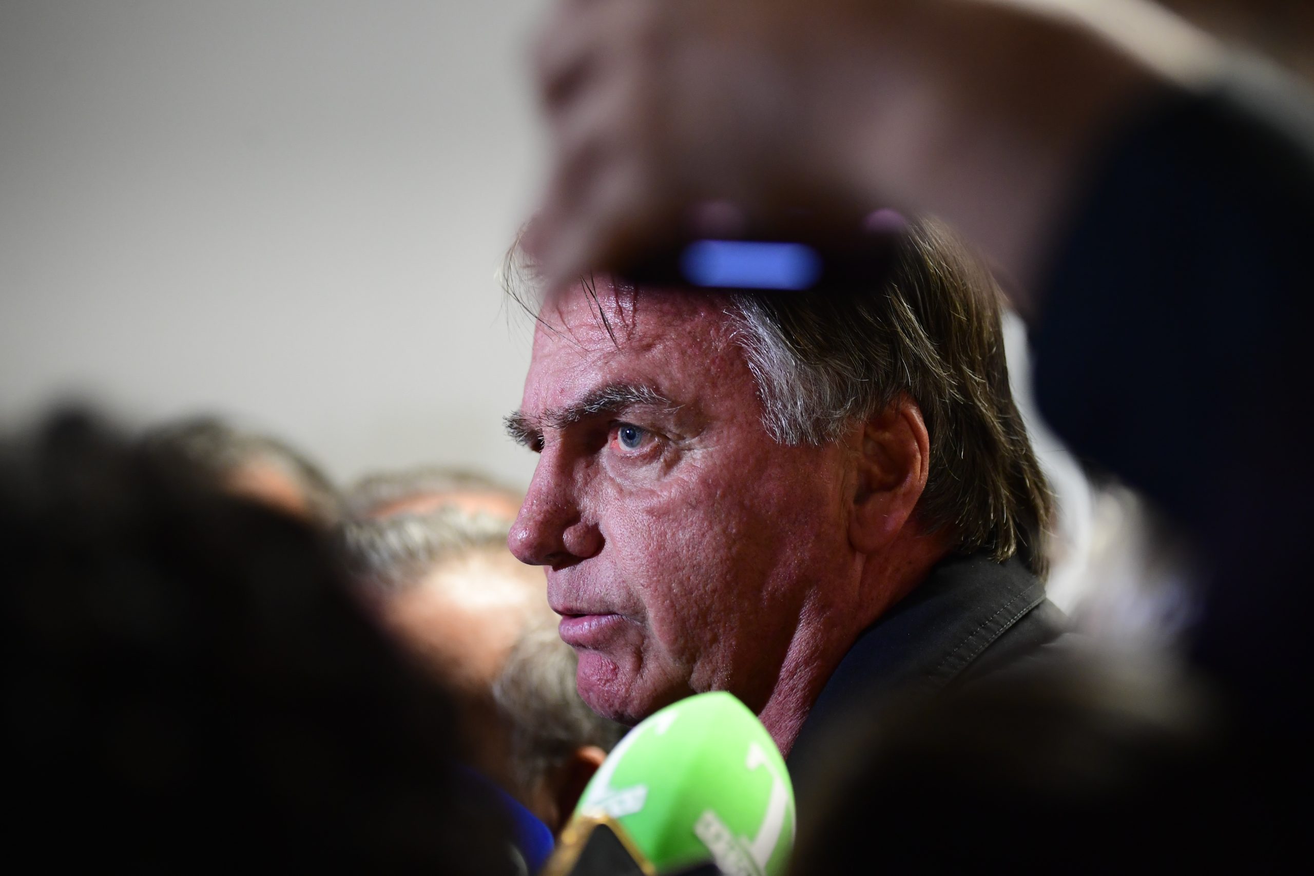 Bolsonaro e aliados viram réus por 'trama golpista' após decisão do STF