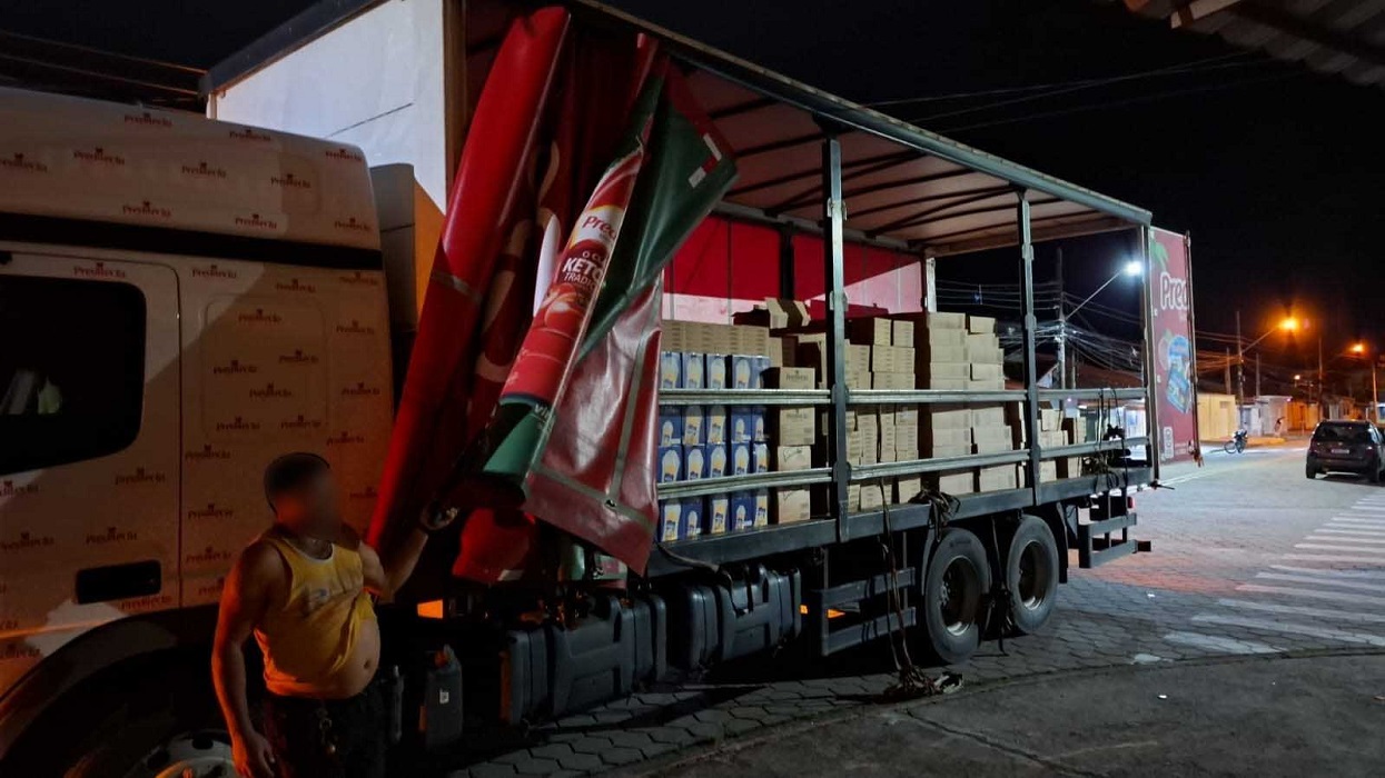 Polícia Civil recupera carga de produtos alimentícios avaliada em mais de R$ 83 mil