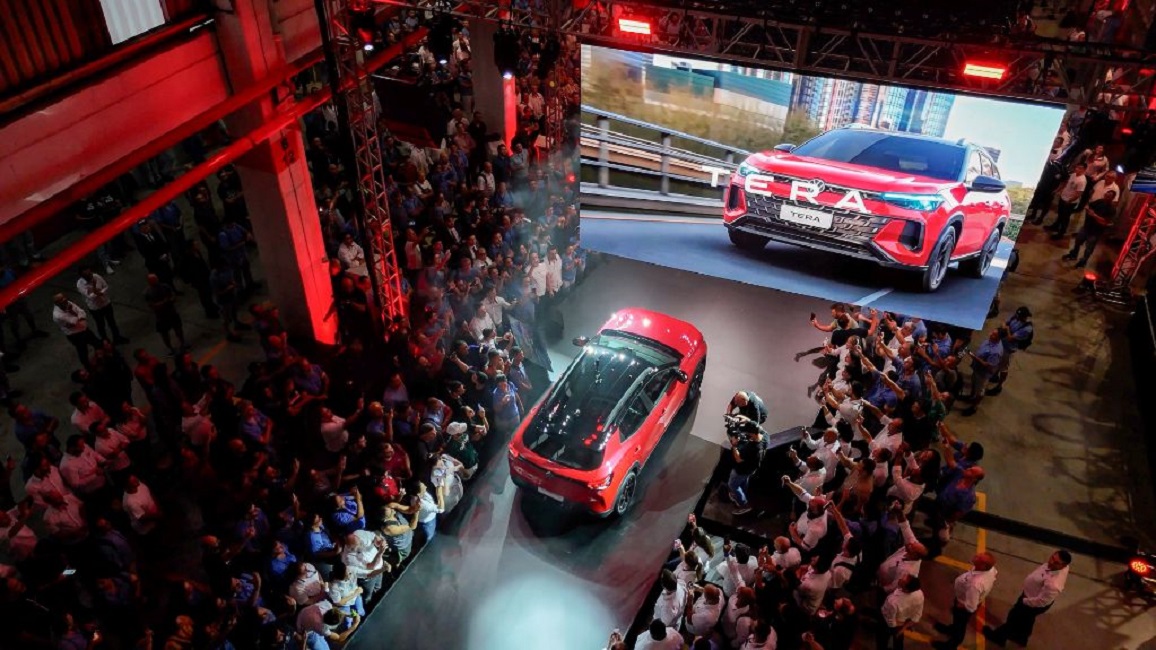 Volkswagen lança SUVW Tera em Taubaté com R$ 3,23 bi e 2.860 empregos