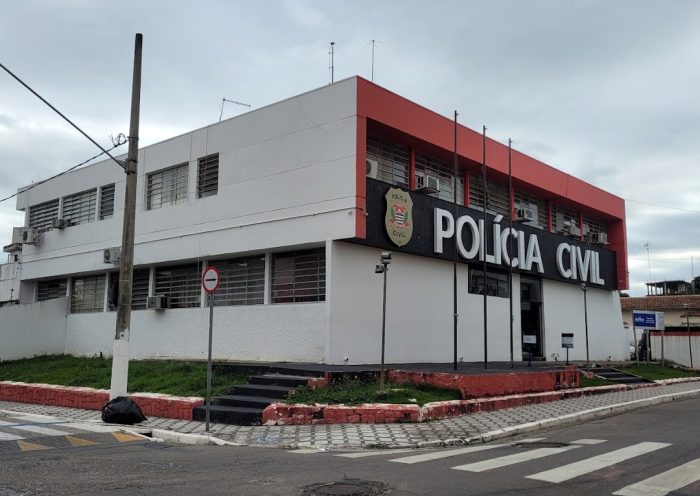fachada da delegacia de Caçapava; zona rural