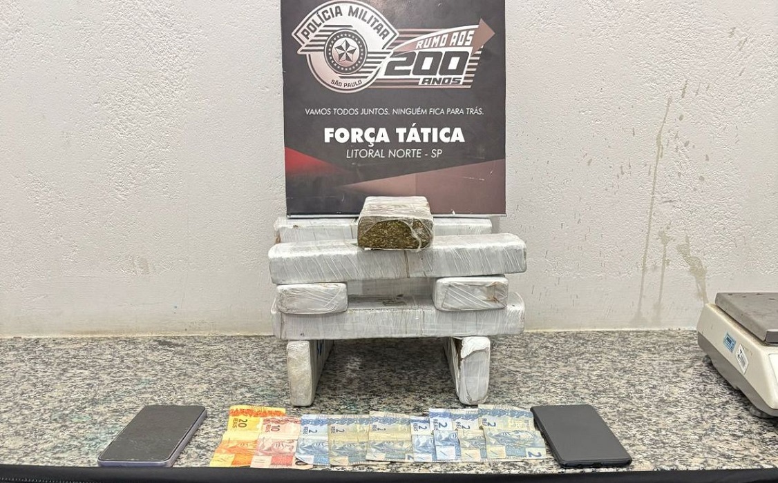 Polícia Militar prende dois homens com nove tijolos de maconha em Caraguatatuba