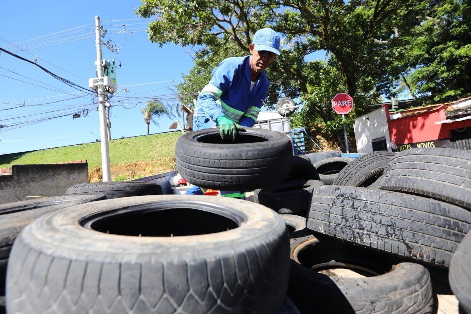 Operação Casa Limpa acontece toda semana em São José dos Campos
