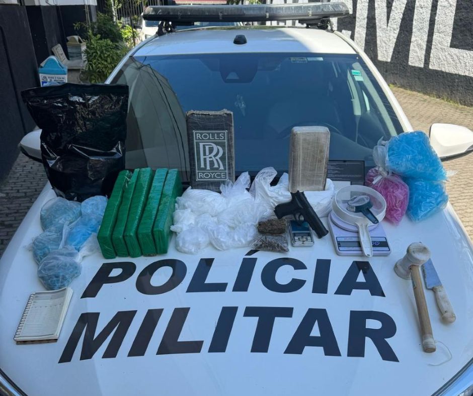 Polícia Militar apreende 10 quilos de drogas em residência de Ubatuba
