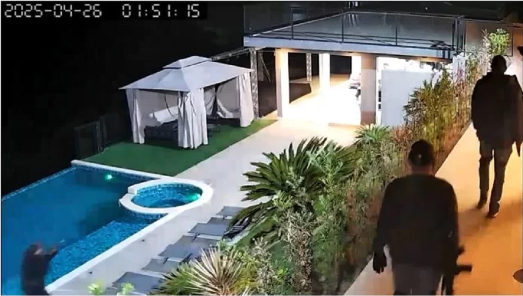 Fortemente armados, criminosos rendem e roubam família na madrugada