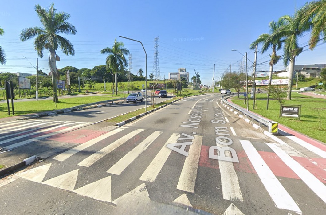 Adolescentes são detidos pela PM após tentar roubar moto em Pindamonhangaba