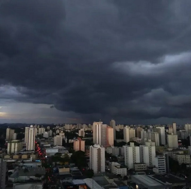 Cemaden emite alerta de riscos de enchentes e deslizamentos para o Vale e Litoral Norte
