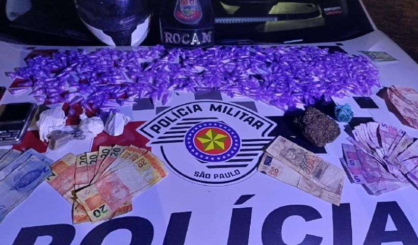 Polícia Militar prende três indivíduos por tráfico de drogas em Cruzeiro