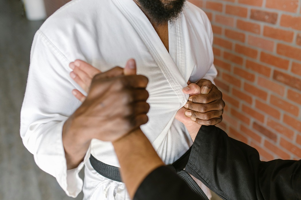 Aluno de Jiu-Jitsu impede roubo em Jacareí