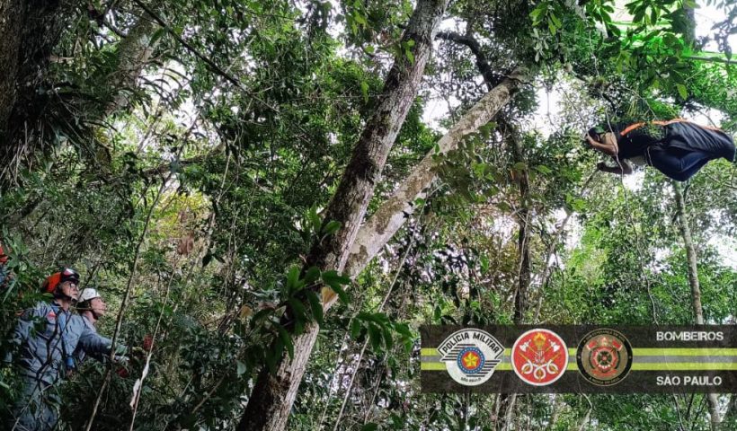 Acidente aconteceu por volta das 15h20, no Morro de Santo Antônio, em Caraguatatuba