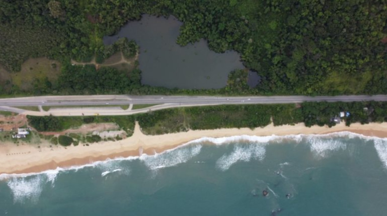Policial atropela pedestre em rodovia de Ubatuba