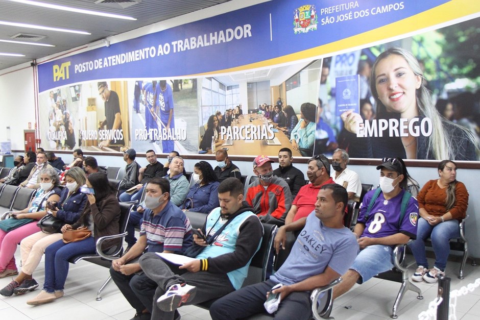 Semana começa com 486 vagas de emprego no PAT de São José