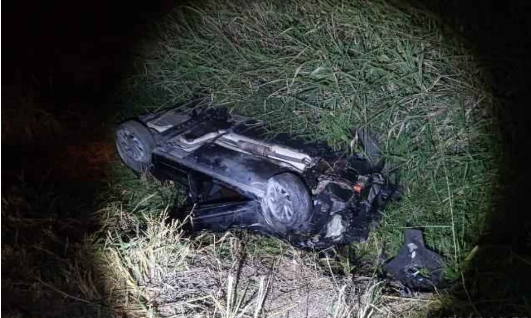 Acidente entre carro e moto deixa dois mortos na SP-62, em Cachoeira Paulista