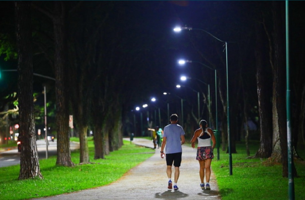 O serviço de iluminação pública obteve grau de excelência – o nível mais alto - na pesquisa realizada em junho pelo Indsat; manutenção é feita periodicamente pela Prefeitura