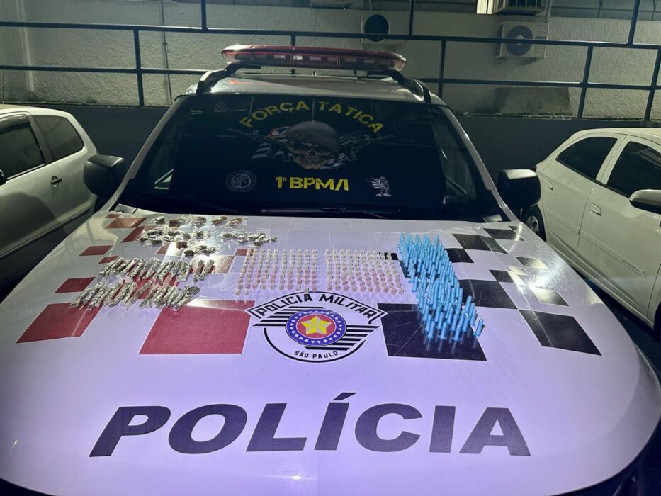 Homem é preso por tráfico de drogas na Vila Tesouro em São José dos Campos