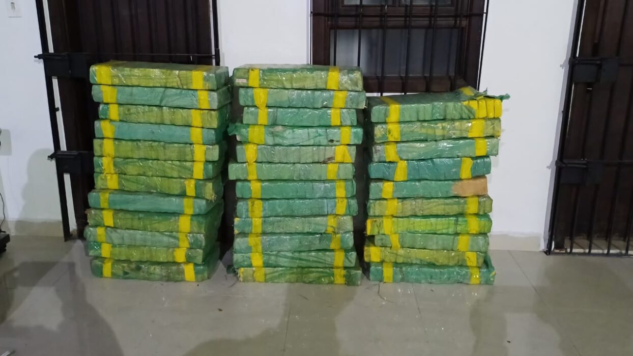 TOR e PRF apreendem 415 kg de drogas em Lavrinhas