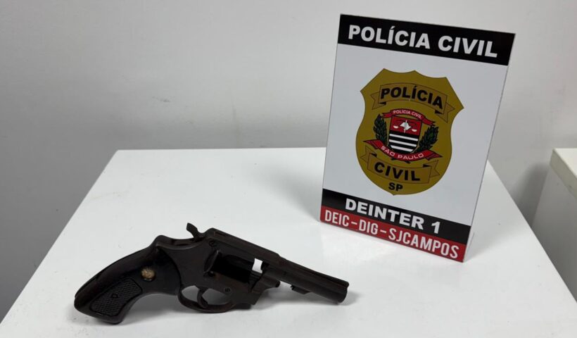Casal é preso com arma de numeração raspada após investigação de latrocínio em São José