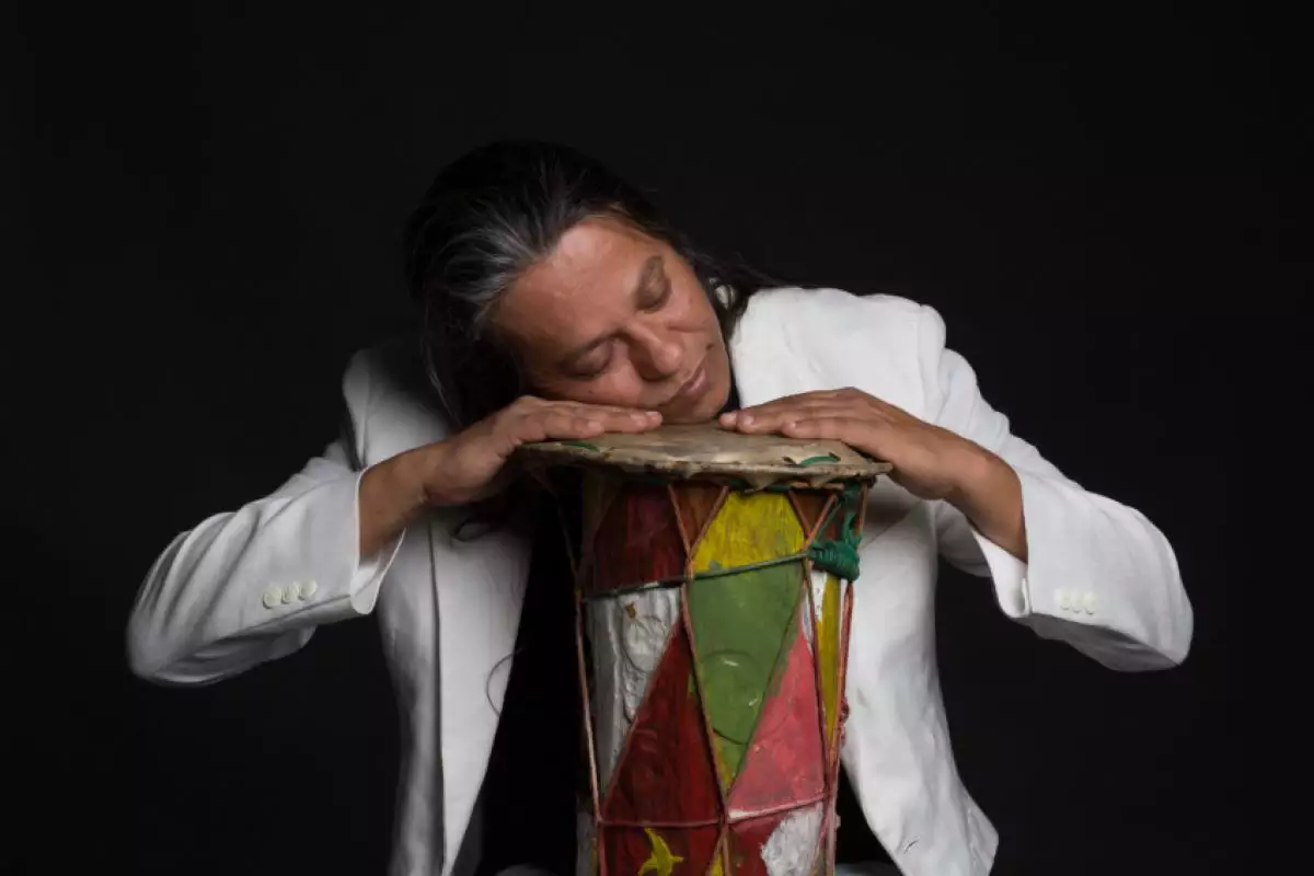 Artista e multi-instrumentista Mestre Quintino