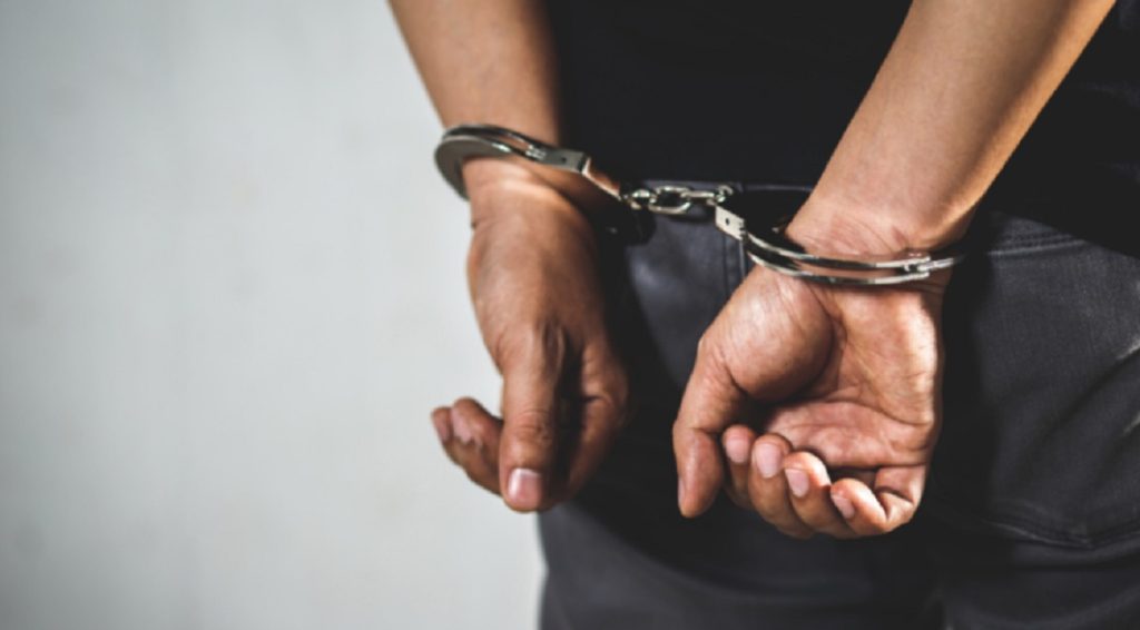 Homem é preso por não pagar pensão alimentícia em Campos do Jordão