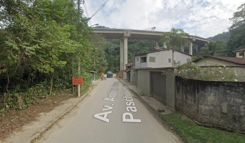 Trio armado invade estação da Sabesp e faz refém em Caraguá