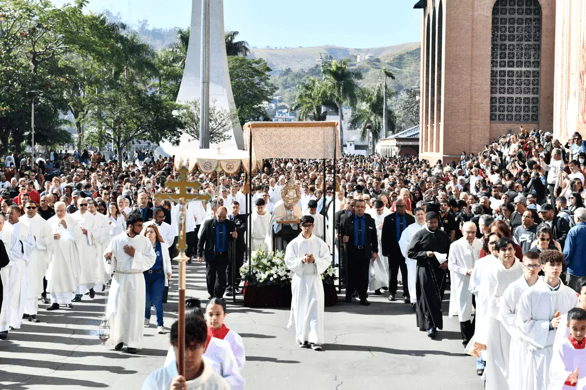 Dia de Corpus Christi no Santuário Nacional de Aparecida