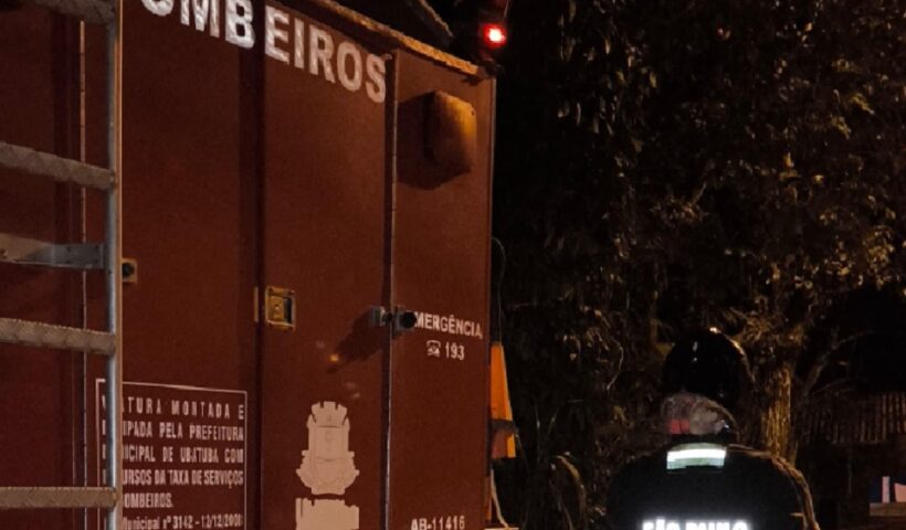 Incêndio em residência deixa homem ferido em Ubatuba