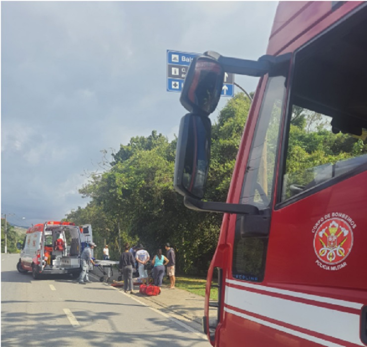 Mulher fica gravemente ferida após acidente com Triciclo elétrico em Ilhabela
