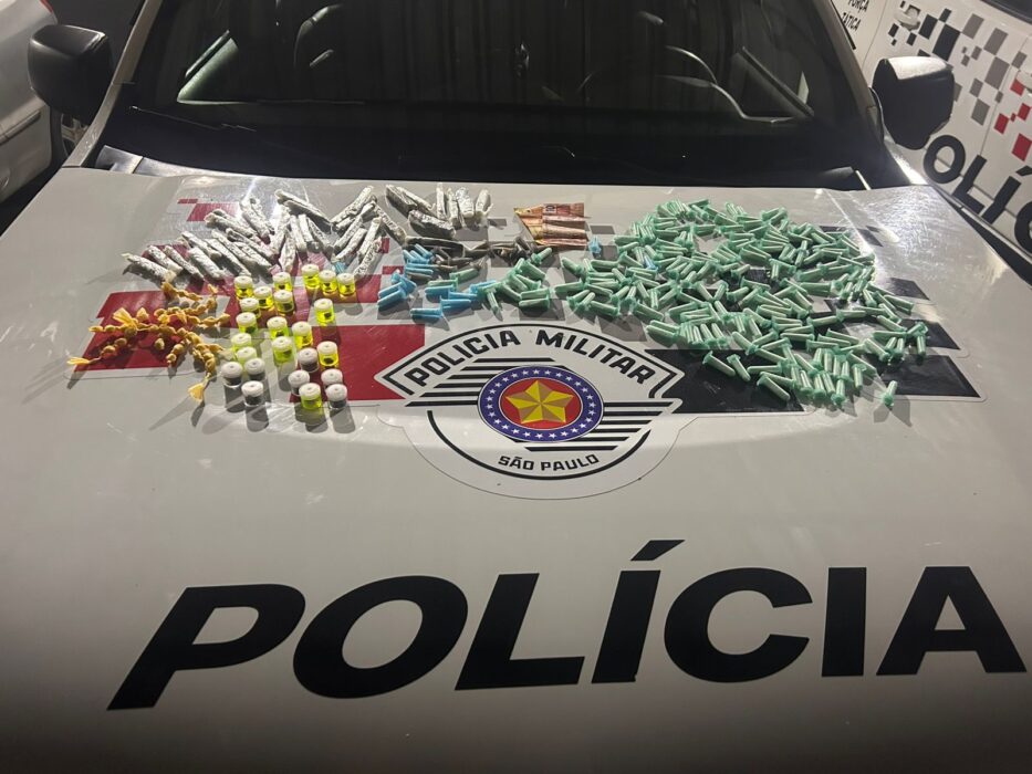 Operação Impacto: PM apreende 320 doses de drogas no São Judas Tadeu em São José