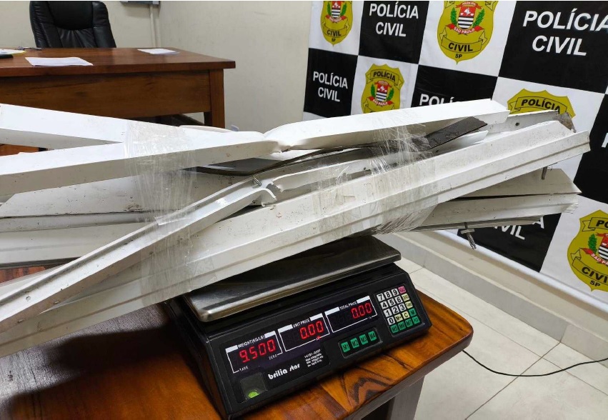 Ferro-velho é fechado após flagrante de furto e receptação no Litoral Norte de SP