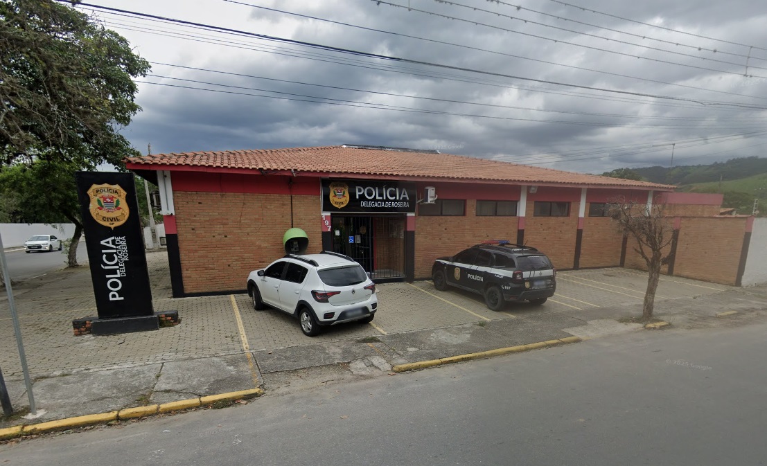 A Polícia Civil investiga uma tentativa de homicídio registrada na noite de terça-feira (11) em Roseira.