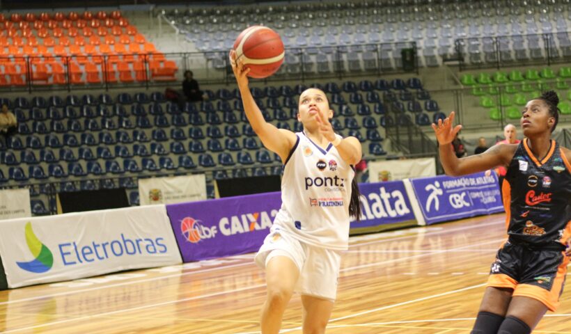 A armadora colombiana Manu Rios foi a grande destaque da partida e do São José Basketball Feminino