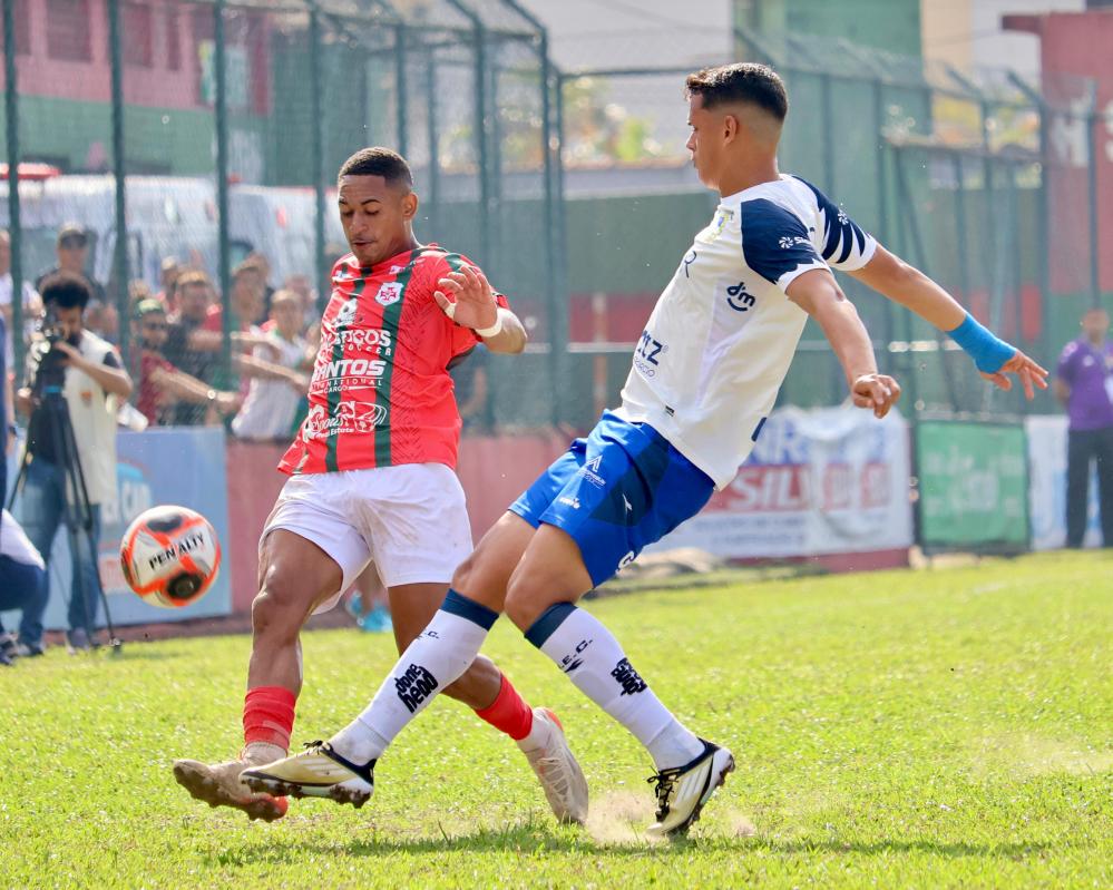 Jogo entre São José EC e Portuguesa Santista pela Copa Paulista 2025