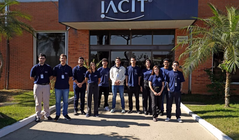 A IACIT, empresa brasileira referência em soluções de alta tecnologia para defesa, controle do espaço aéreo, meteorologia e segurança pública,