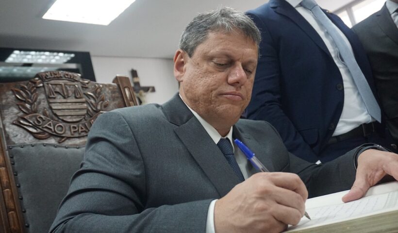 Tarcísio passará por procedimento médico em dia de ato bolsonarista contra Moraes